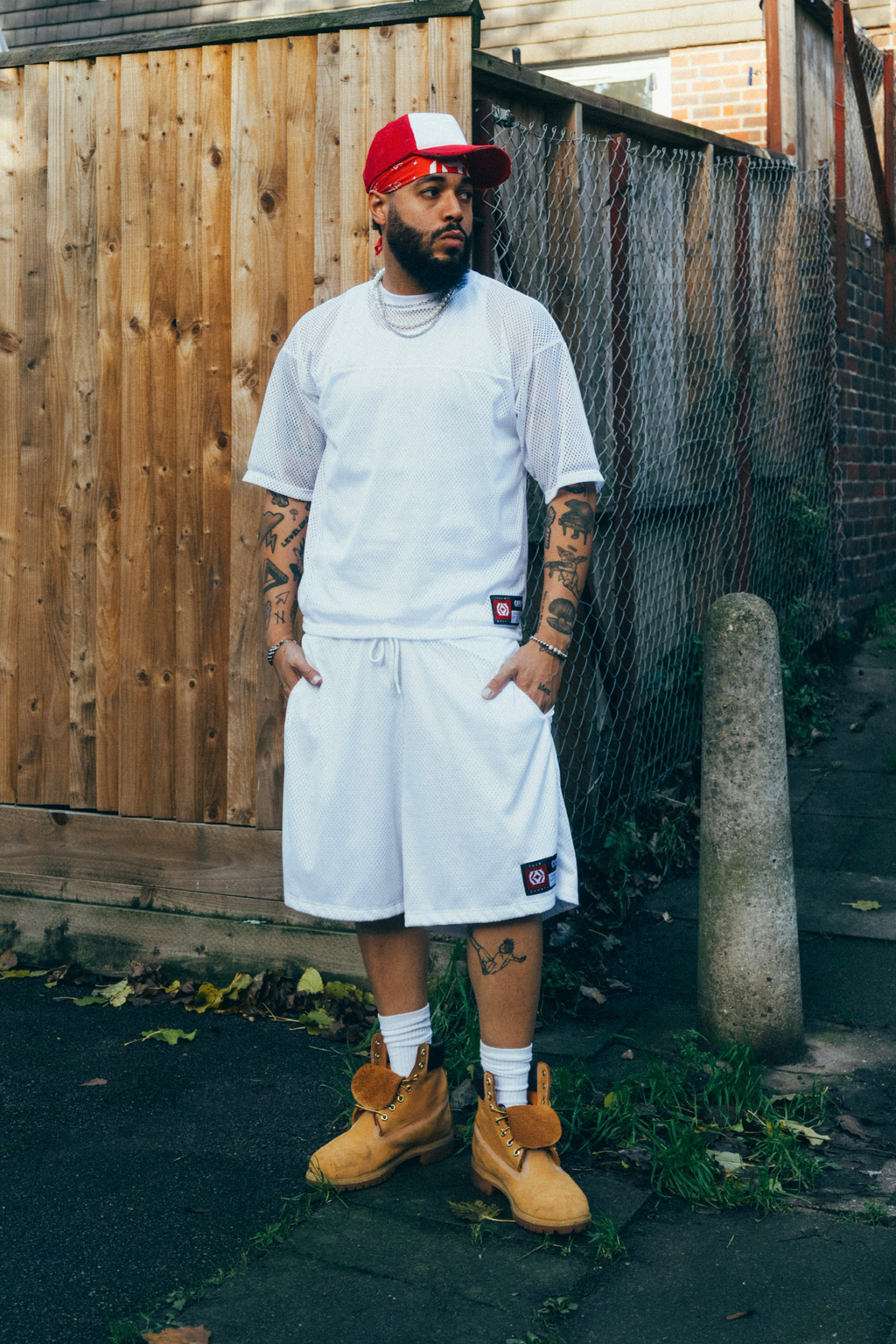 WHITE BASKETBALL SHORTS