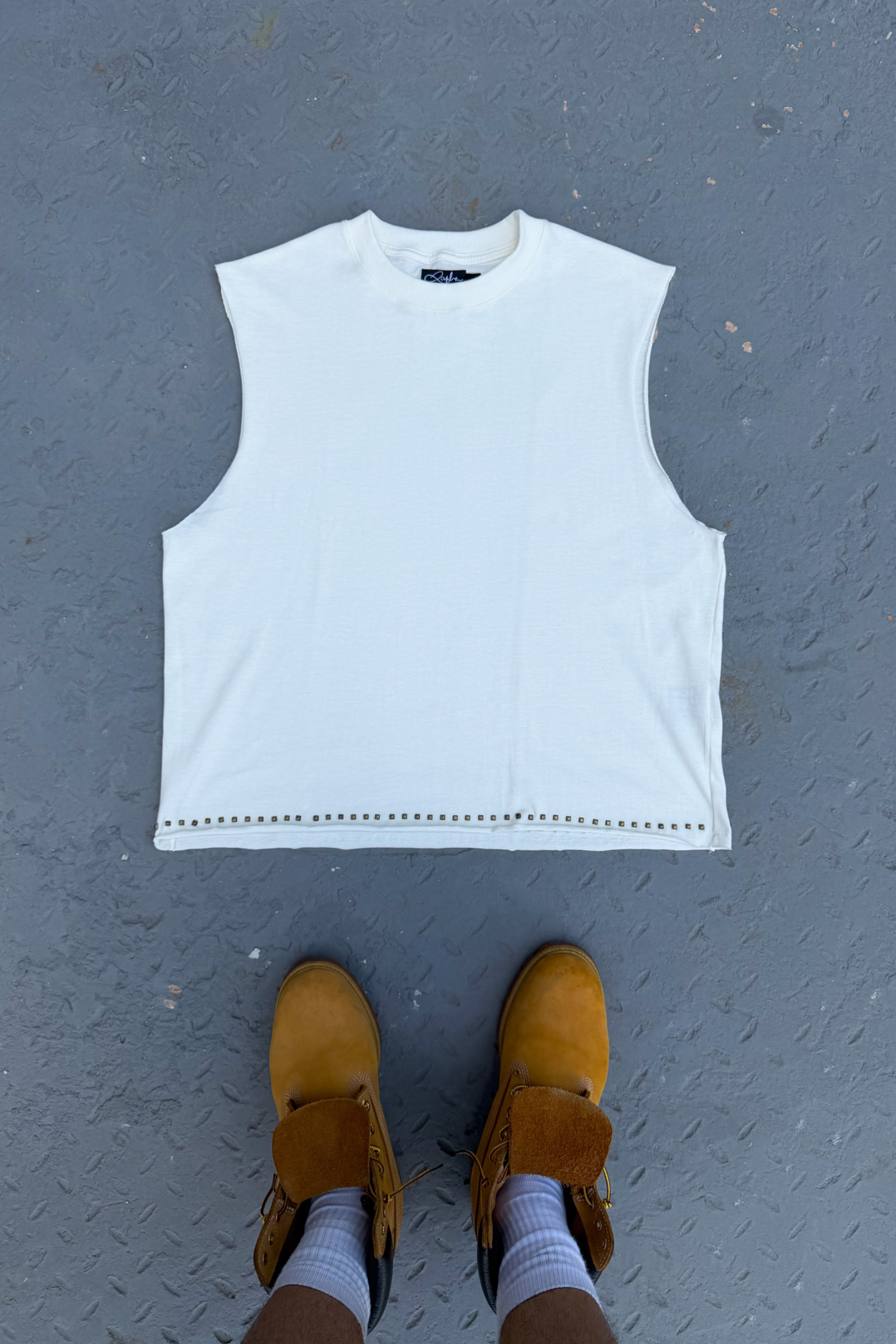 OFF WHITE STRASS SLEEVELESS TEE