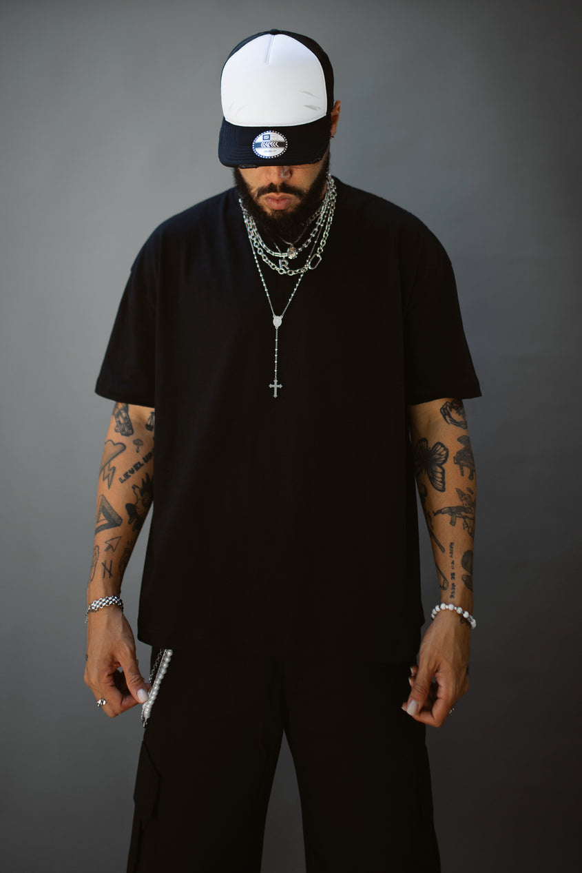 BLACK BOXY TEE